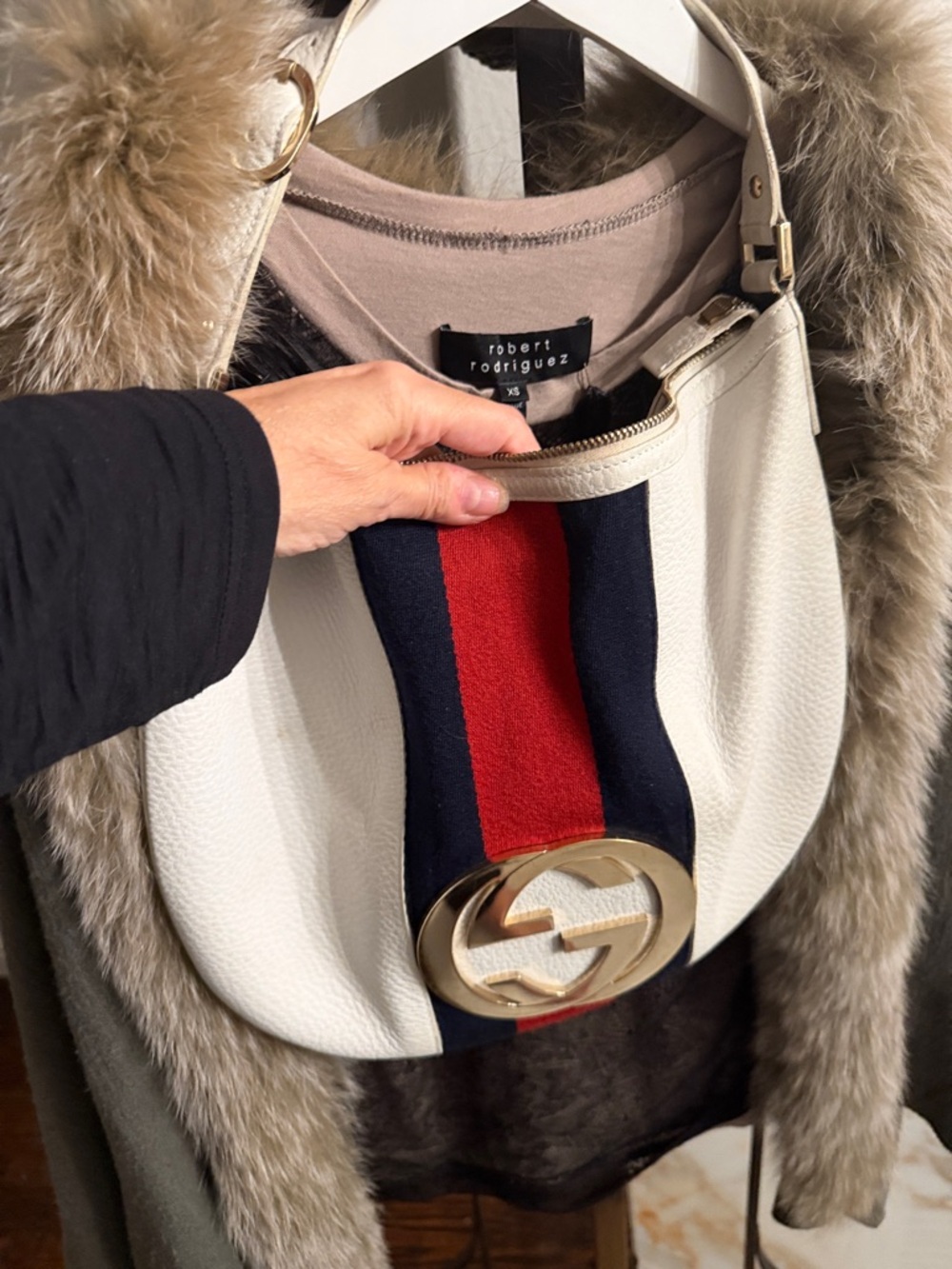 Gucci White Leather Shoulder Bag with Red & Navy Center Stripe and Gold GG